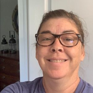 Meet your Posher, Vicki